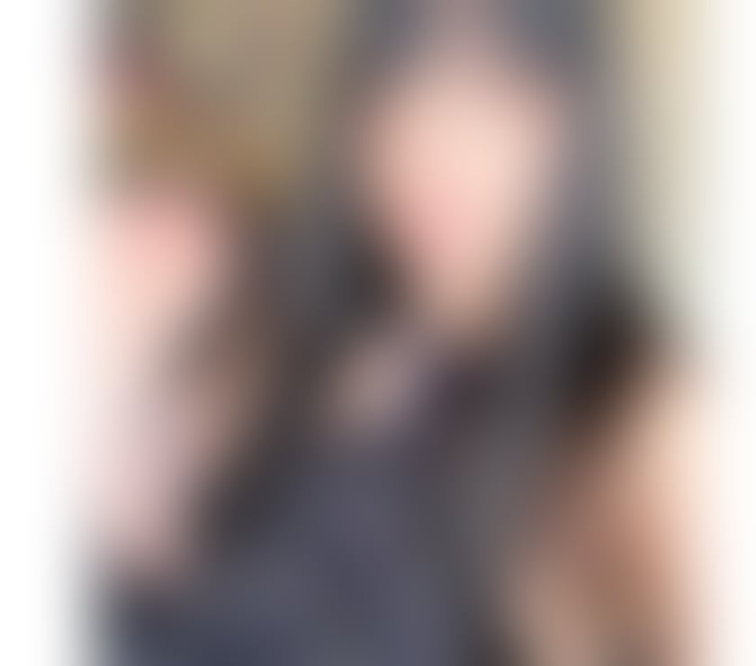 Escorts Surrey Spelthorne - Photos for Laura few days!!