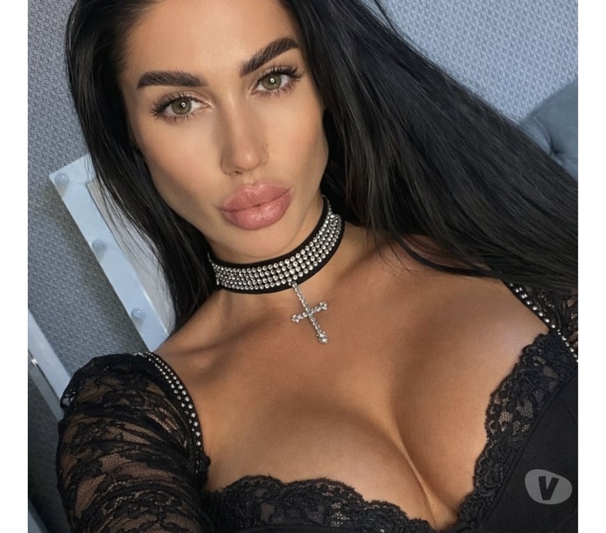 Escorts Hertfordshire Welwyn Hatfield - Photos for 🔥༒•MY PASSION IS TO ᎮᏝᏋᏗᏕᏋ YOU•༒🔥