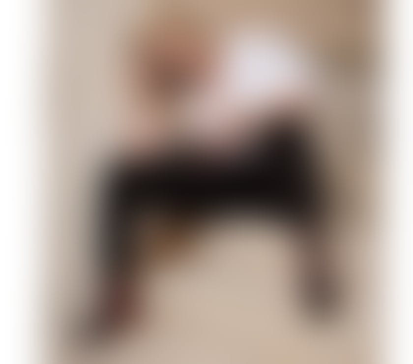 Escorts Slough Slough Town Centre - Slough - Photos for Looking for a nice gent to give a hot hot intimate massage