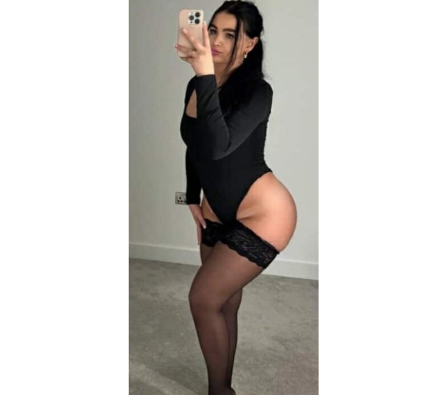 Escorts Lincolnshire Lincoln - Photos for Desy 🔞 BIG NATURAL TITS 🤯 AMAZING SLOPPY