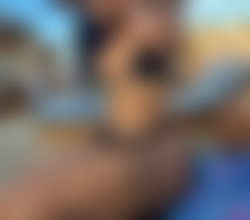 Escorts Kent Medway - Kent - Photos for I'm an extrovert and I like to party🥂☀️