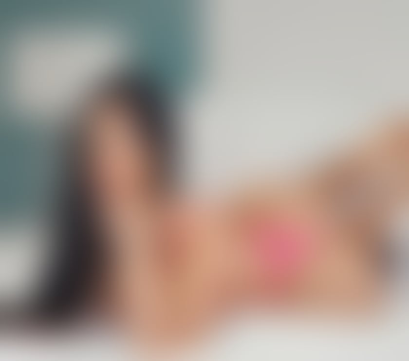 Escorts Hendon Central Station North West London - Photos for RENATA real 👸 girl