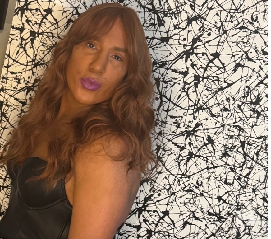 Trans Escorts East Sussex Brighton - Photos for Darcy Dickings 31st January and the 1st February