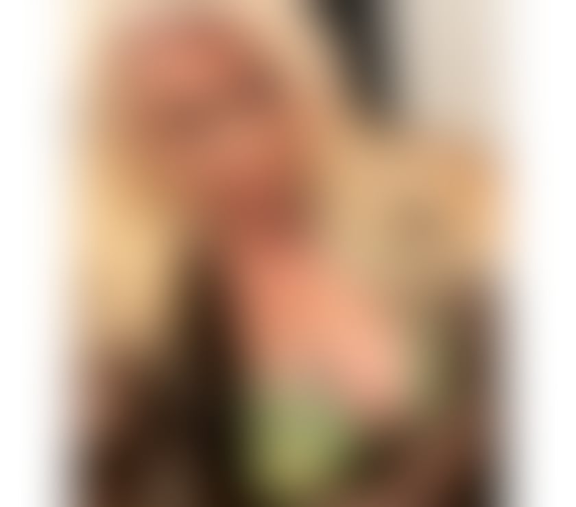 Escorts East London Barking Station - East London - Photos for Amanda Horny Milf big natural boob's gfe massage relax