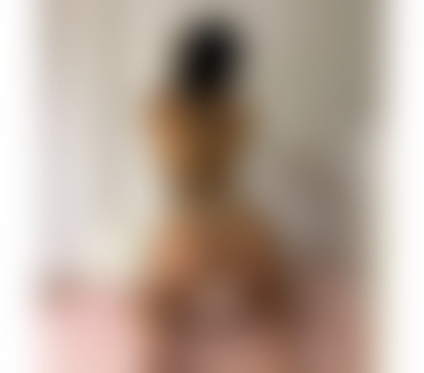 Escorts South East London Charlton - South East London - Photos for PARTY BIG BOOBS AMAZING BODY IN TOWN 🥰