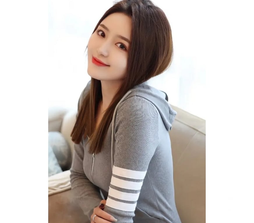 Escorts Merseyside Wirral - Photos for 🌹 Gentle Companion · Warm & Discreet 🌹(CH42)