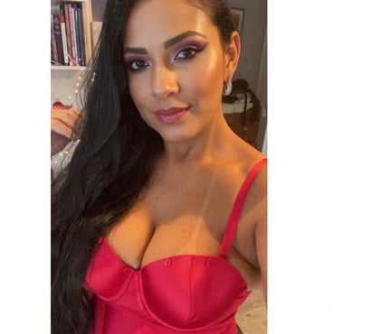 Escorts Brixton South East London - Photos for BRUNAXX big butt big natural breasts🍑🫦