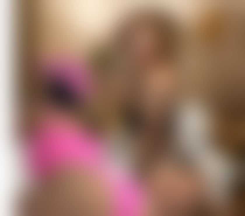 Escorts Nottinghamshire Rushcliffe - Photos for 🥰 Sexy brunette & hottie blonde 🥰 Waiting for you !