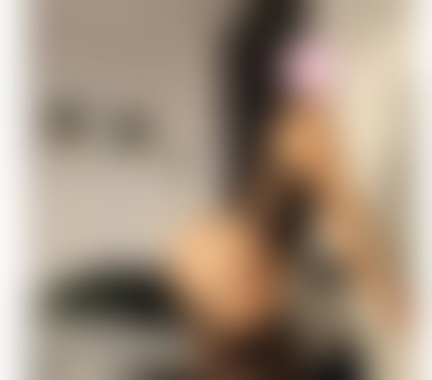 Escorts Somerset Bridgwater - Somerset - Photos for hello my name is Gyulia sexy brunette girl real no rush