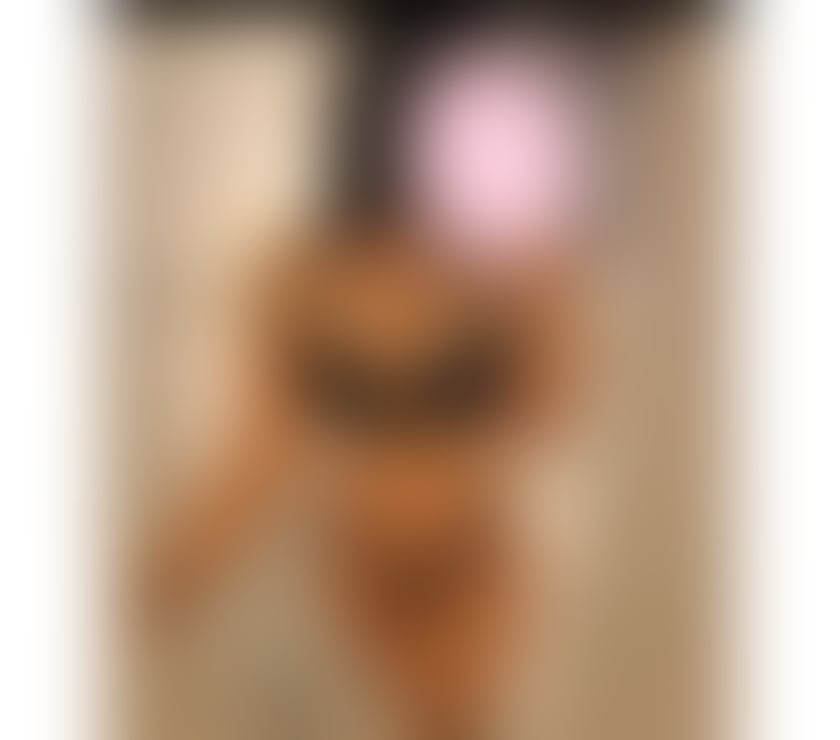 Escorts Somerset Bridgwater - Somerset - Photos for hello my name is Gyulia sexy brunette girl real no rush