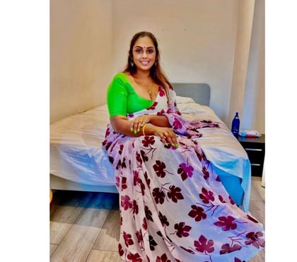 Escorts Barking Station East London - Photos for MEENA SOUTH INDIAN TAMIL NADU GIRL NEW IN BARKING
