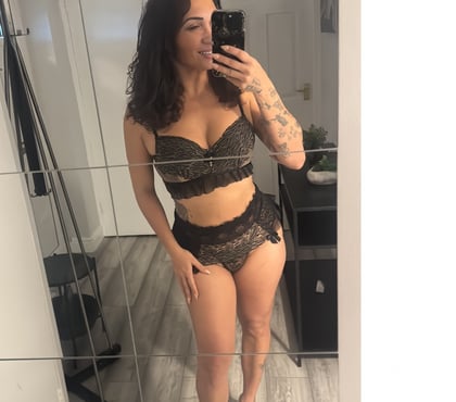 Escorts and Massages Pitsea Basildon - Photos for Yours best company NATALLY🍑🇧🇷 PartyGirl