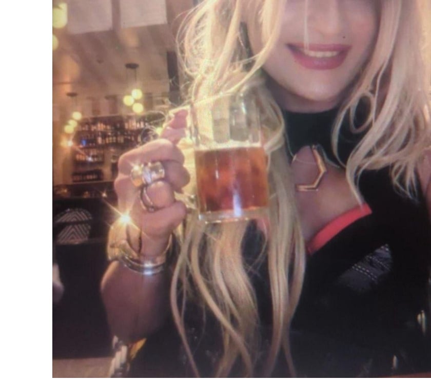 Trans Escorts Glasgow Glasgow City Centre - Glasgow - Photos for Victoria Sofia hot latina with 8"