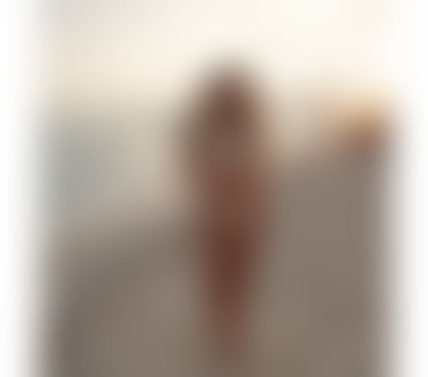 Escorts Surrey Runnymede - Photos for Tantric massage , Dip tissue with Laura