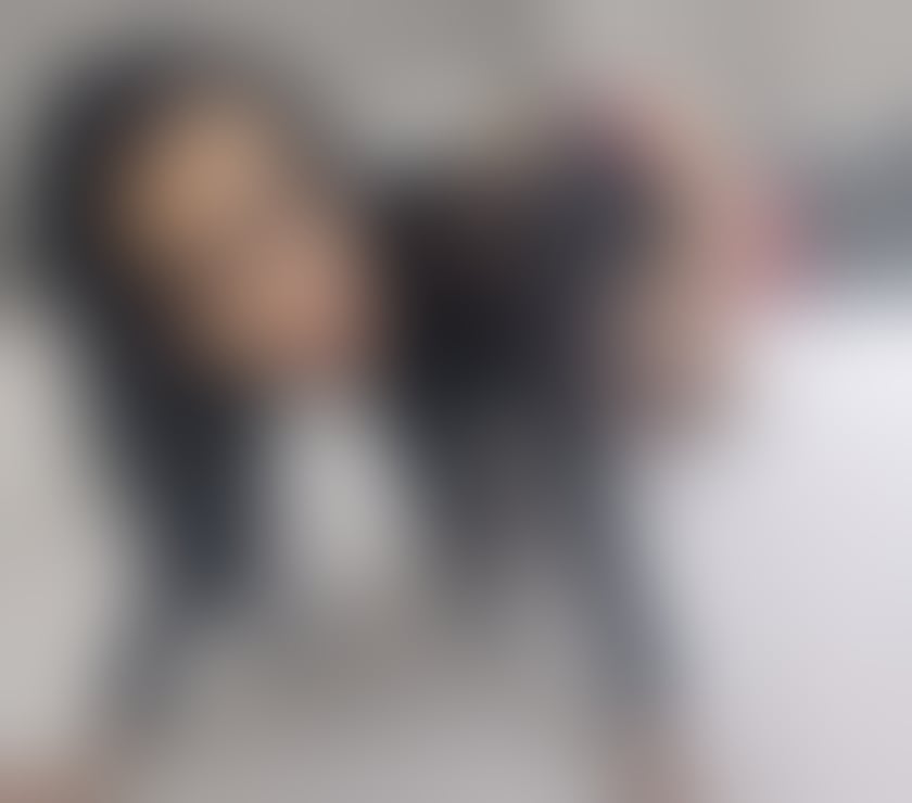  Escorts Croydon Town Centre Croydon - Photos for Independent Cosmina 😘slim girls