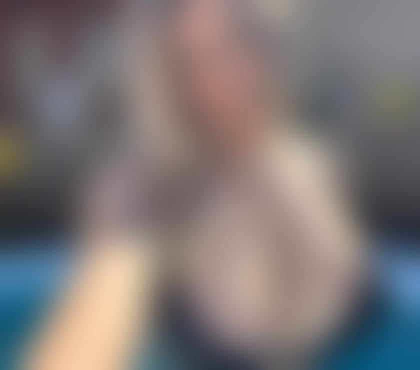 Escorts Hampshire Southampton - Photos for Full body massage and naughty time in SO18