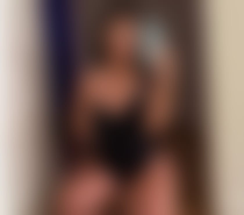 Escorts Essex Harlow - Photos for Maia 🦋 brazilian 24hr Party Girl 🎉💦