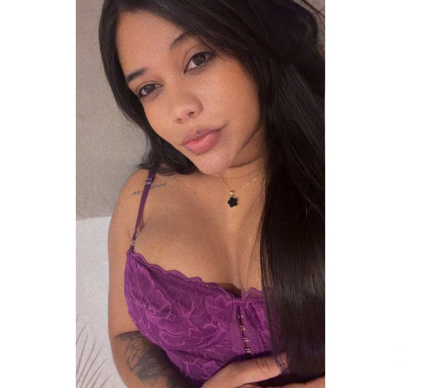 Escorts South East London Croydon - Photos for Índia Brasilheira 💋🔥100%Natural I love 🥳🔥CR0