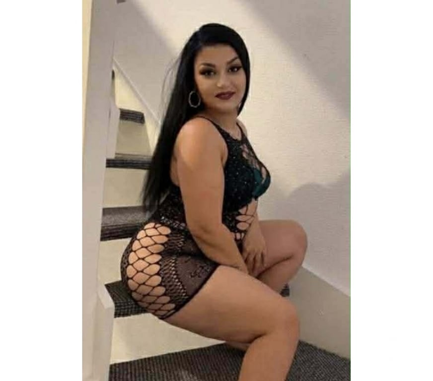 Escorts West London Shepherd`s Bush - West London - Photos for Daniela party new in town for You No Rush BJ💯