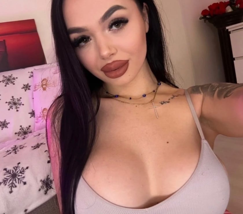 Photos for Kimberly expert domination 🎁