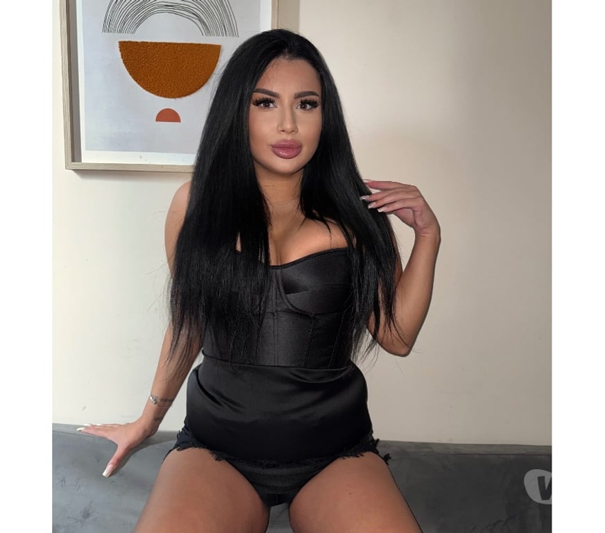 Escorts South East London Croydon - Photos for CHLOE back in Croydon 🍭