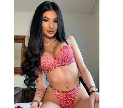 Escorts Middlesbrough Town Centre Middlesbrough - Photos for Gorgeous Kim slim petite geniune pics