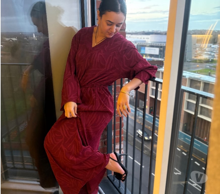 Escorts West Midlands Birmingham - Photos for Rania Abdallah sweet princess whatsapp only +447424961794