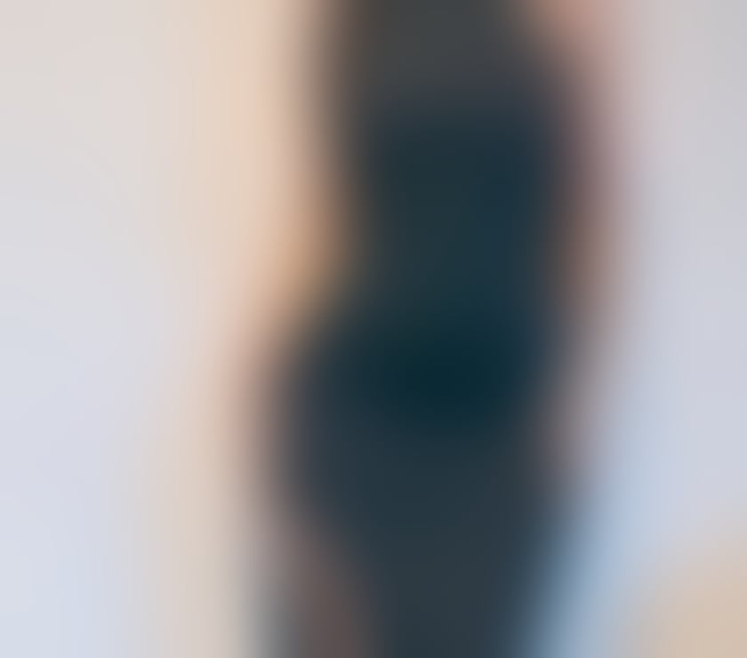 Escorts Shropshire Oswestry - Shropshire - Photos for ❤️English Brunette Leggy Escort Discreet Outcalls