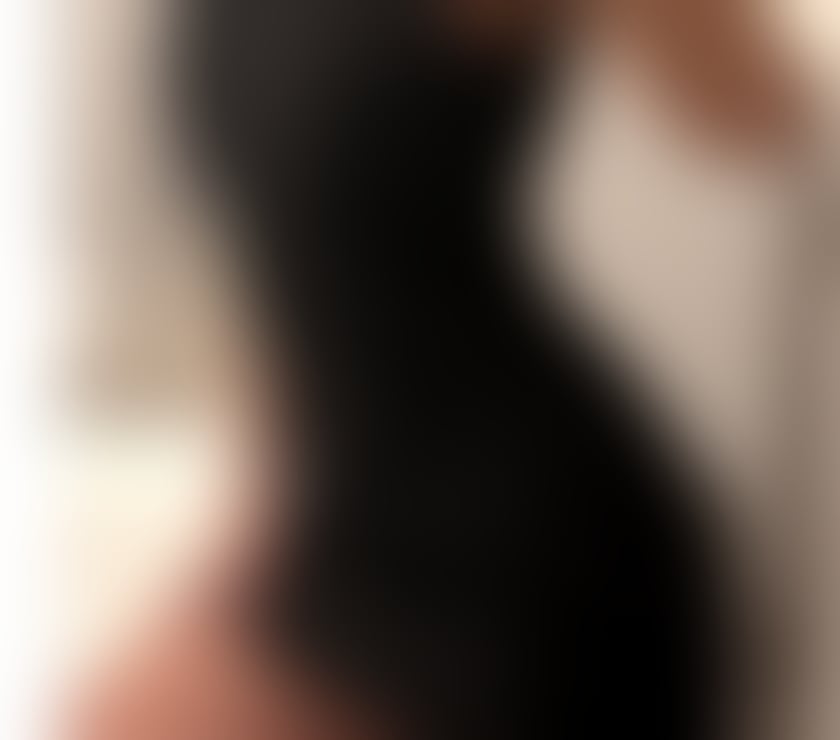 ❤️British Busty Brunette GFE Party Girl Late Nights