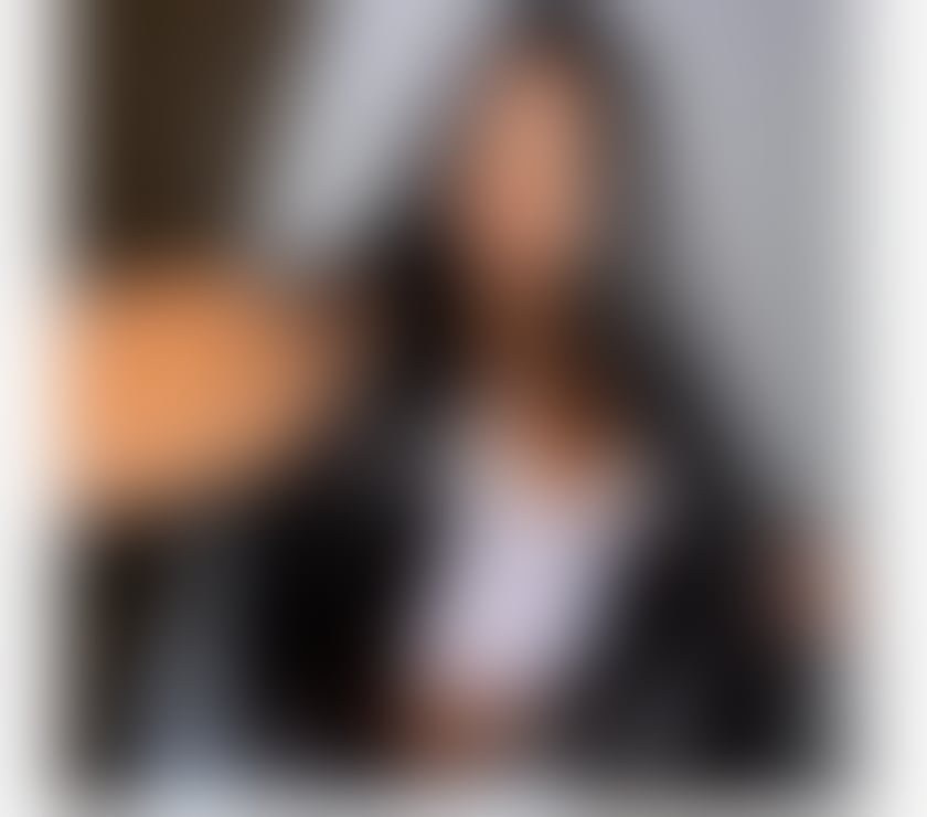 Escorts South Yorkshire Sheffield - Photos for Indian Roma Girl 🇮🇳 🇷🇴 & Spain Nubiana Barbie