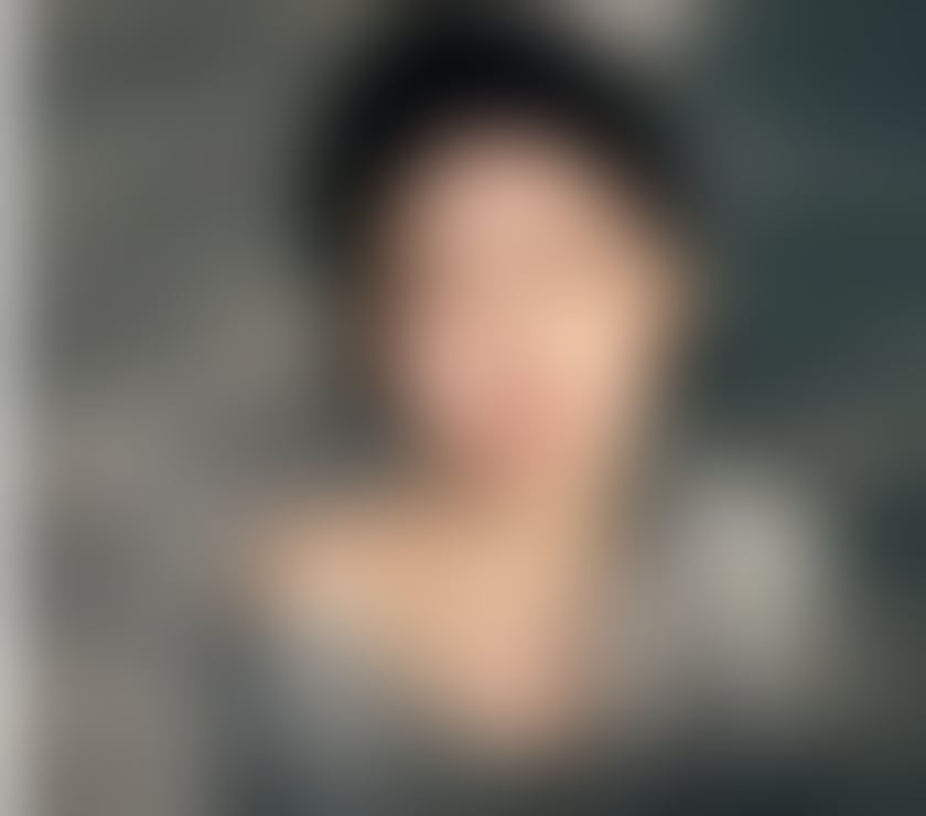 Escorts North London Southgate Station - North London - Photos for Land of the rising sun