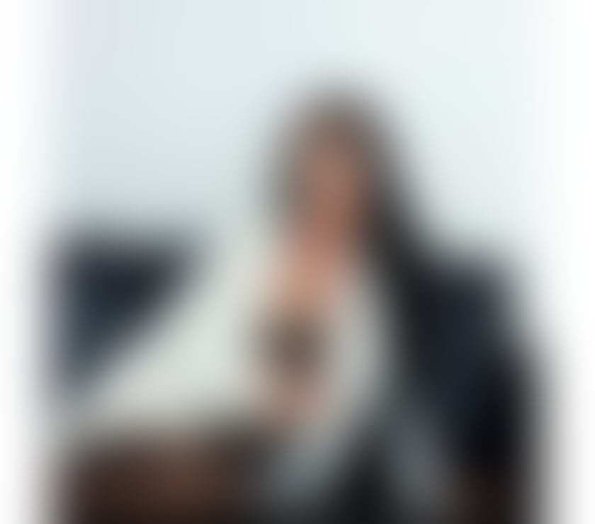 Escorts Wrexham - Wales Wrexham City Centre - Wrexham - Photos for NAUGHTY BRUNETTE-PARTY WOMAN