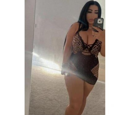 Escorts Kirkcaldy Fife - Photos for Deea🔥big boobs big ass curvy 💋now în town party girl