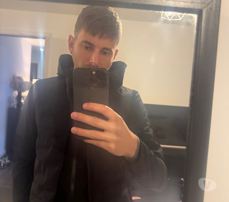  Gay massage Merseyside Liverpool - Photos for Fancy a straight lad with no experience?