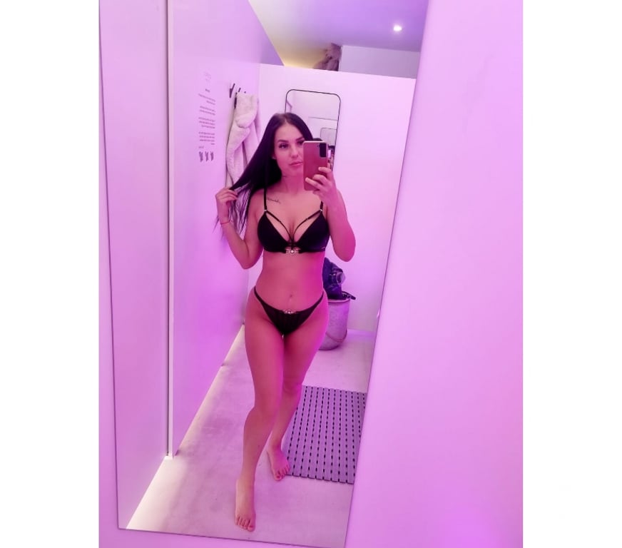 Escorts Norfolk Norwich - Photos for Karla🔞New in town INCALL%OUTCALL party girl 🥂