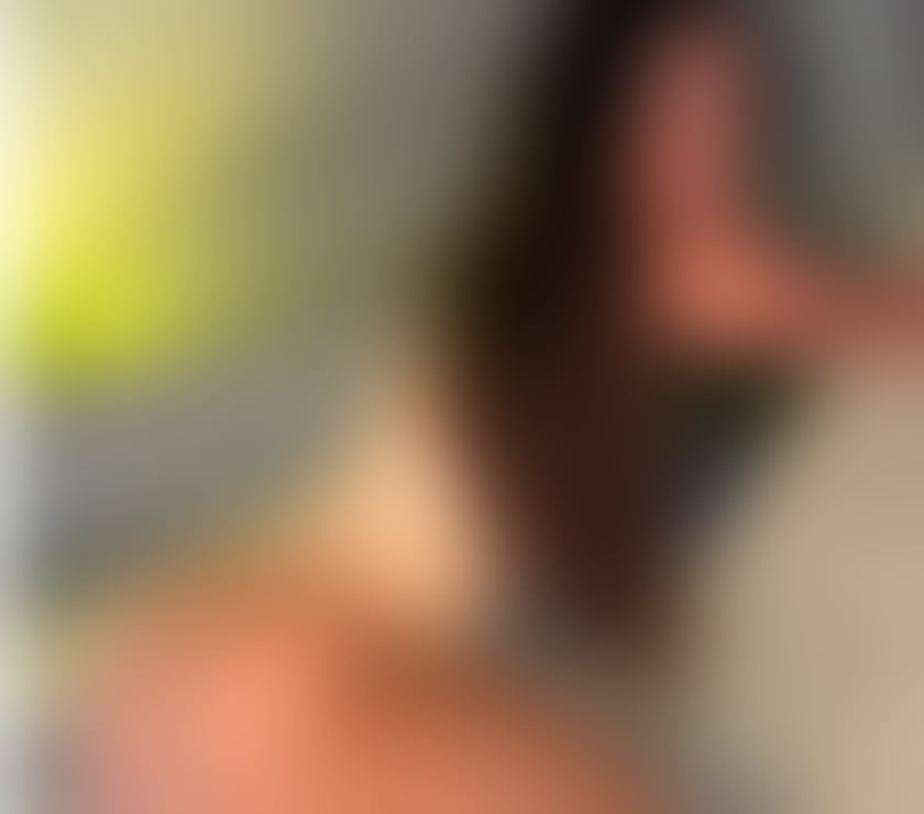 Elegant Indian babe here ❤️