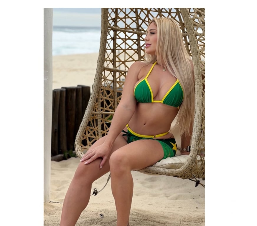 Escorts Bedfordshire Central Bedfordshire - Photos for BIG BIG BUM BRAZIL PARTY