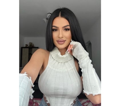 Escorts Slough Town Centre Slough - Photos for Beautiful unique girl for outcall services