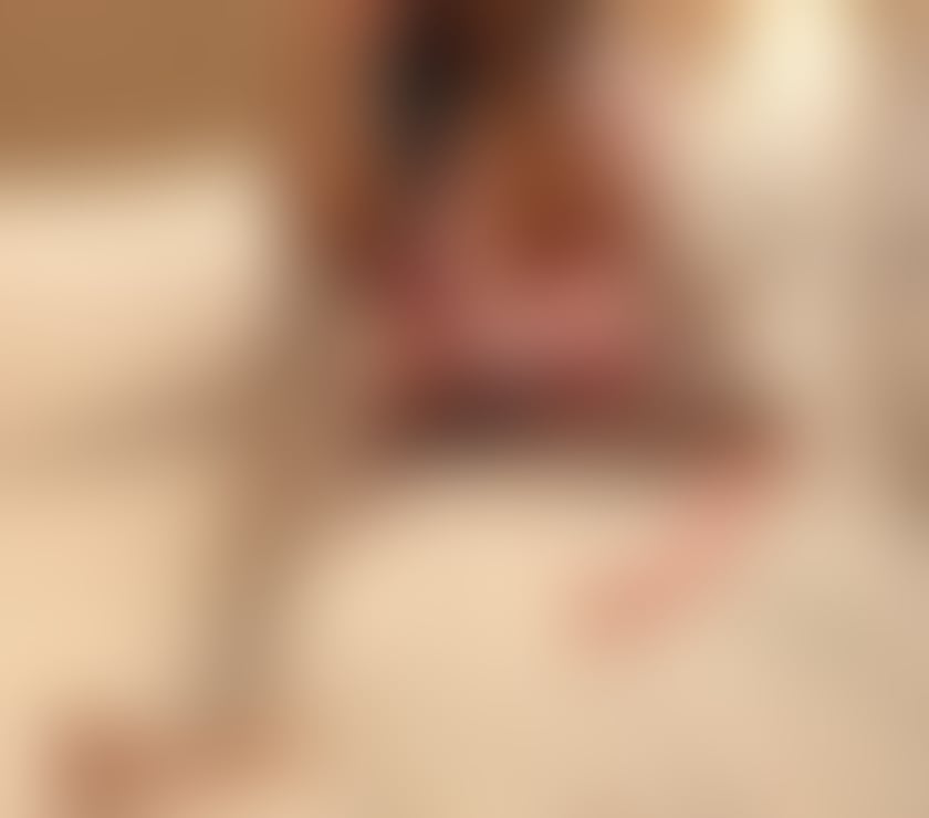 Escorts Cumberland Carlisle - Cumberland - Photos for Allure K Busty ,Elegant mature classy lady