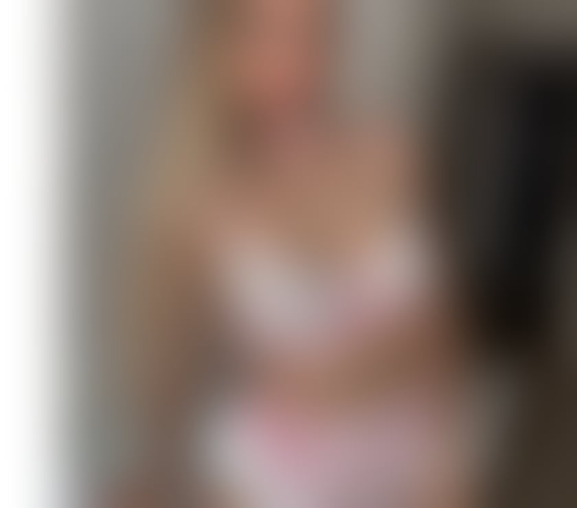 Julia🦋🧁 best owo 💦24hr party girl 🎉