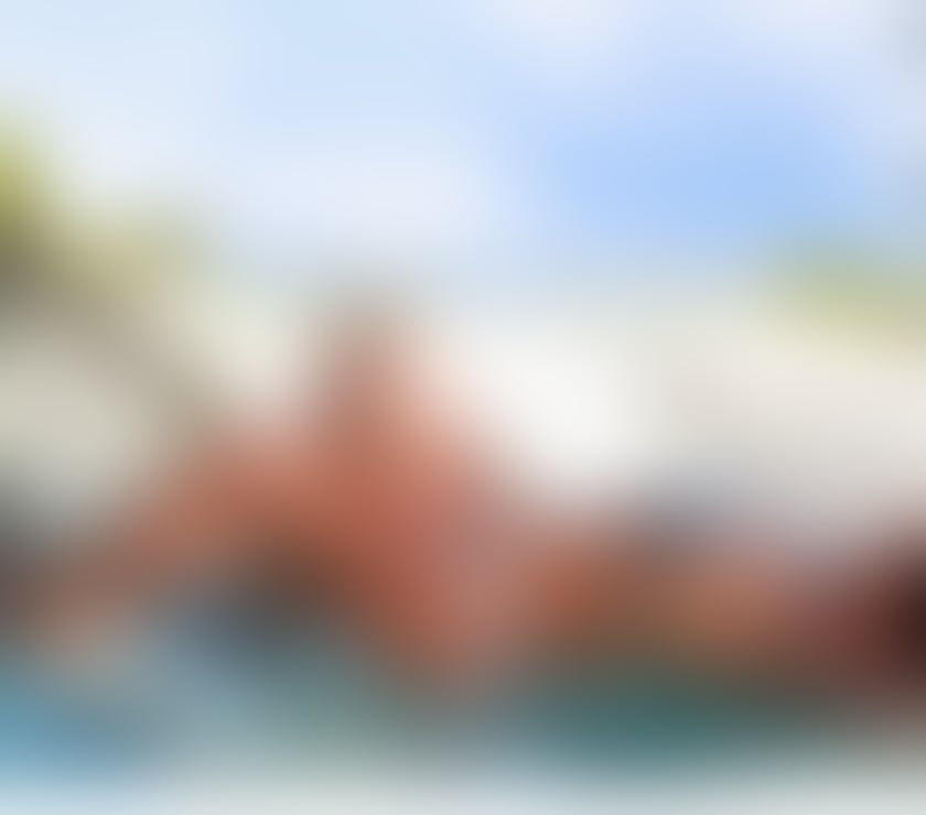 Escorts Windsor and Maidenhead Maidenhead - Windsor and Maidenhead - Photos for Classy Olivia, a lovely mature to indulge you.