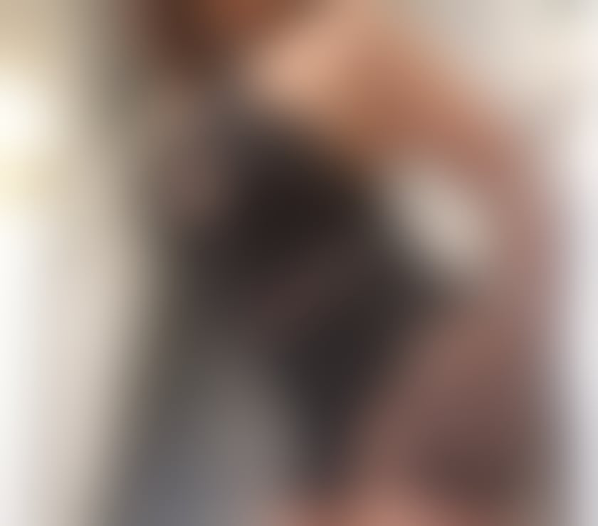 Escorts Windsor and Maidenhead Maidenhead - Windsor and Maidenhead - Photos for Classy Olivia, a lovely mature to indulge you.