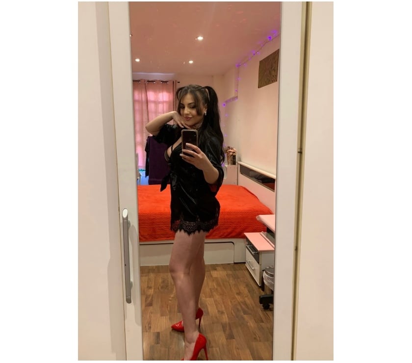 Escorts Central London Bayswater Station - Central London - Photos for Playful new brunette looking for fun