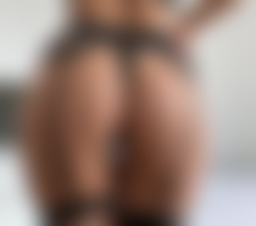 Escorts West Midlands Birmingham - Photos for Hi I'm Jasmin New party girl in town only outcall 🍾