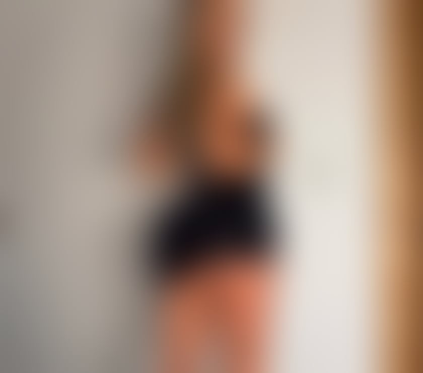 Escorts East London Canary Wharf - East London - Photos for Hiya I’m Zoe just pop in for 2 days hoping to cu soon x