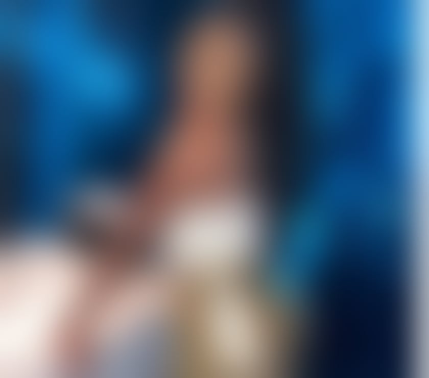  Escorts Heathrow Terminal 5 Station West London - Photos for Alaysia 💕🎀...Best Experiance 🔥