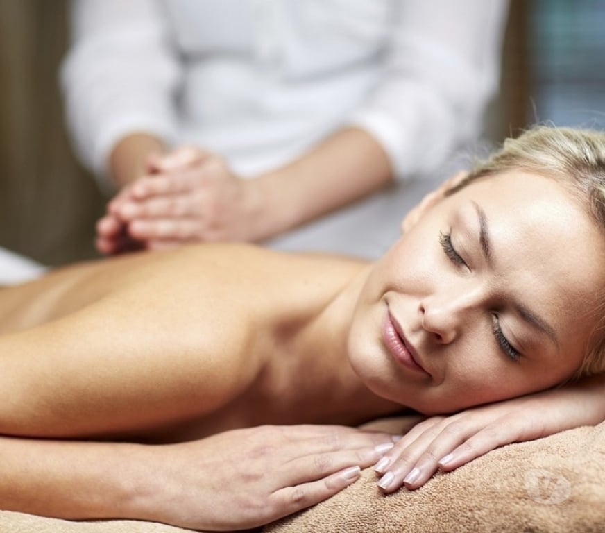 Escorts Greater Manchester Bolton - Photos for Escorts & Massages