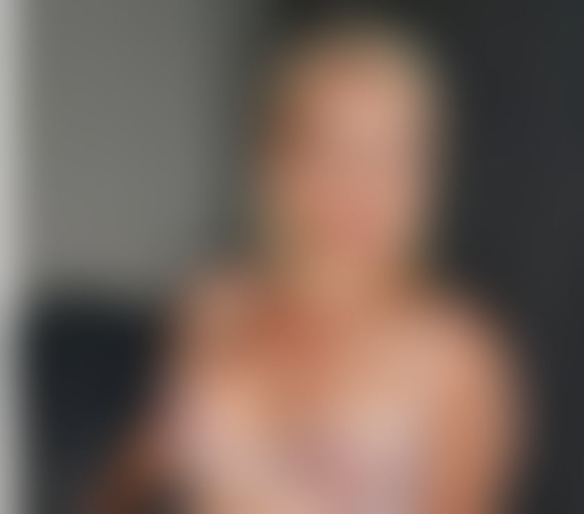 Escorts Carmarthenshire - Wales Carmarthen - Carmarthenshire - Photos for Sexy Welsh MILF. Best GFE. No rush. Sensual Lover.