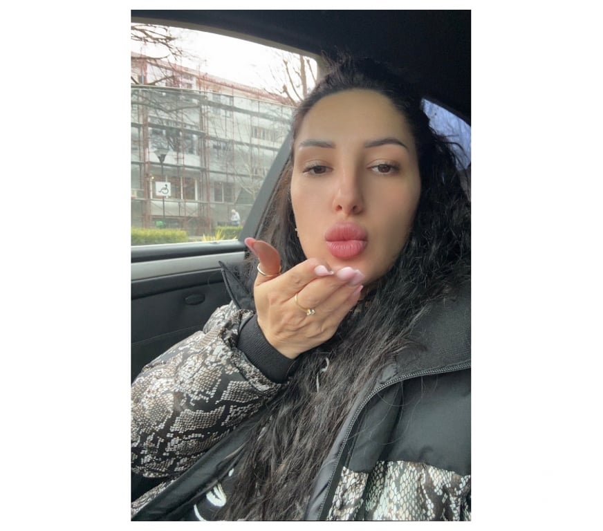 Adult Entertainment Greater Manchester Manchester - Photos for Lora brunette girl new