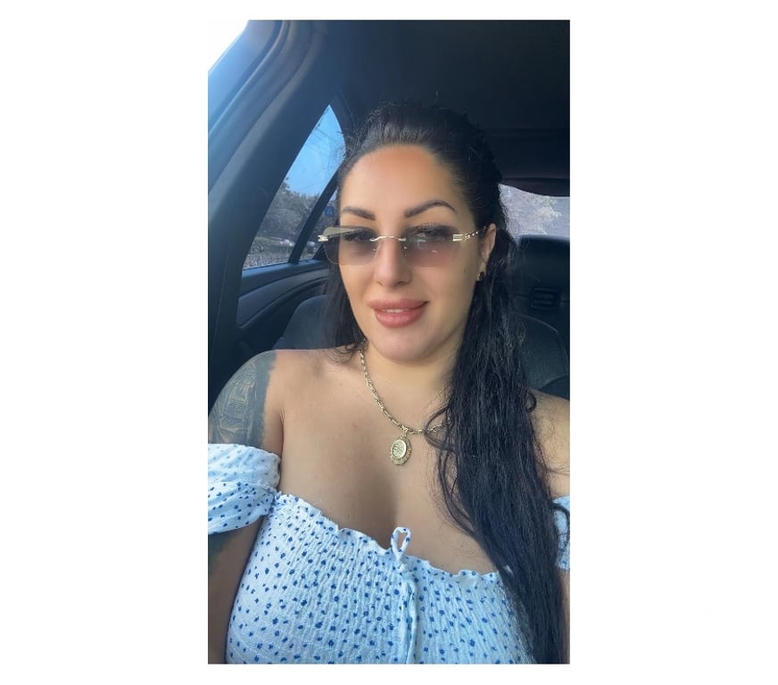 Adult Entertainment Greater Manchester Manchester - Photos for Lora brunette girl new